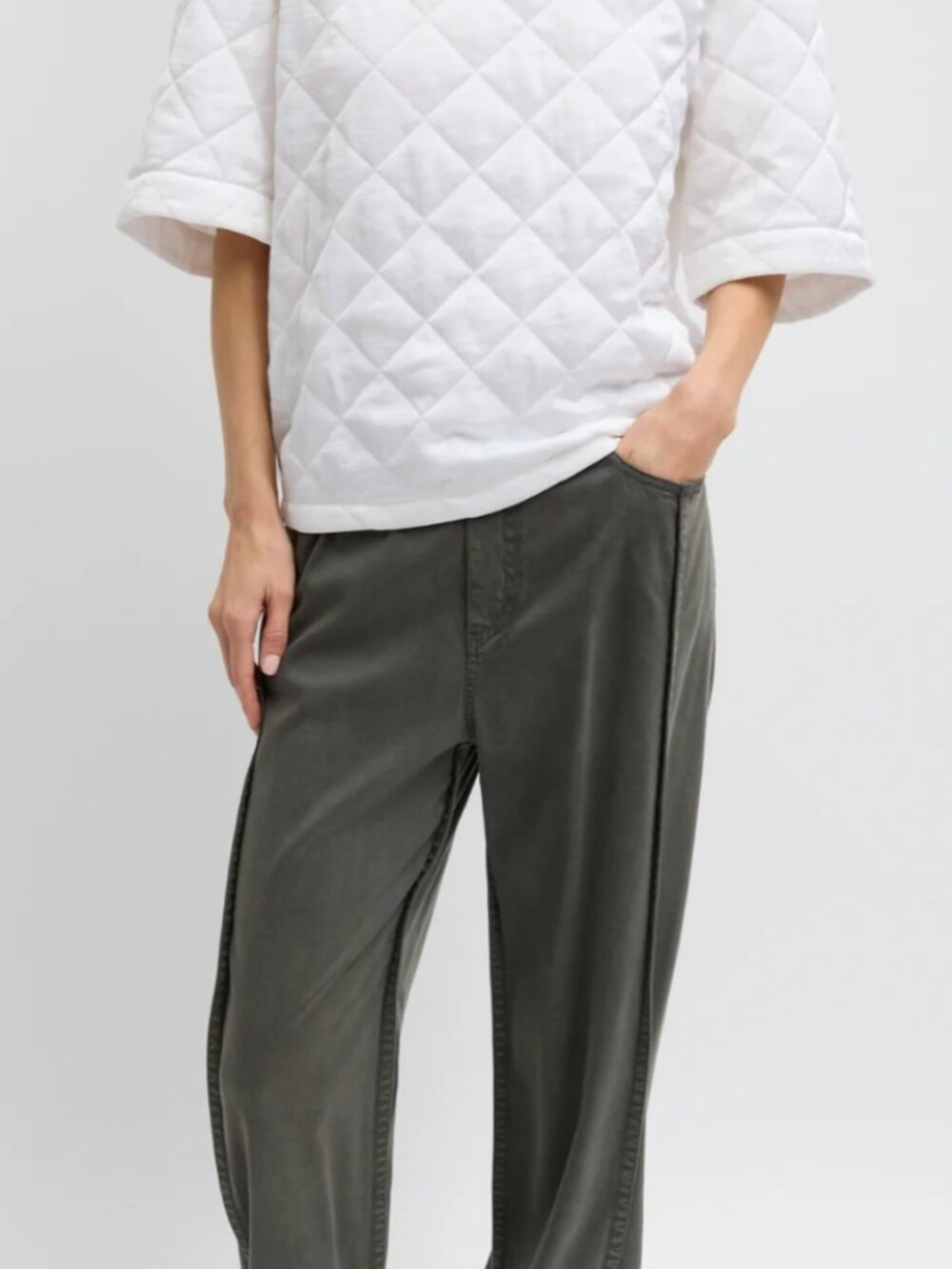 Tibi Garment Dyed Stretch Twill Tuck Pant